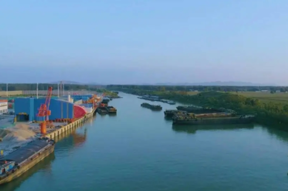 从小码头到大港口，化零为整成就古运河上的“新明珠”