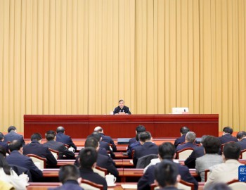 学习贯彻党的二十大精神中央宣讲团报告会在京举行 李书磊作首场报告